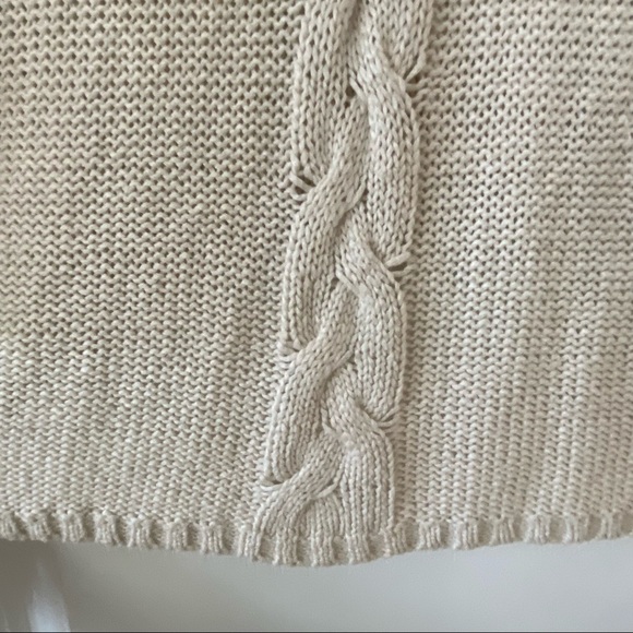 QUINN V-Neck Pullover Sweater w Cable Stitch Back Detail Tan Neutral Medium - Picture 7 of 10